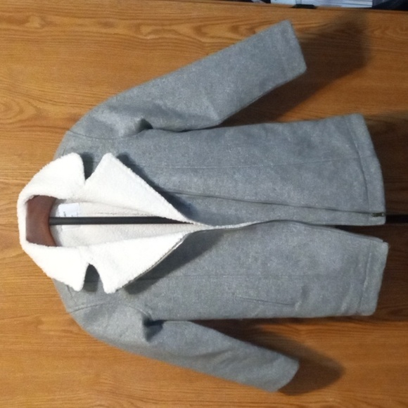 Old Navy Gray Winter Coat Size 8. Partial Wool Lining. - Picture 11 of 11